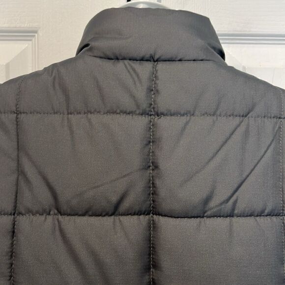 Isaac Mizrahi Grey Quilted Zip Up Vest Size M - Picture 7 of 11